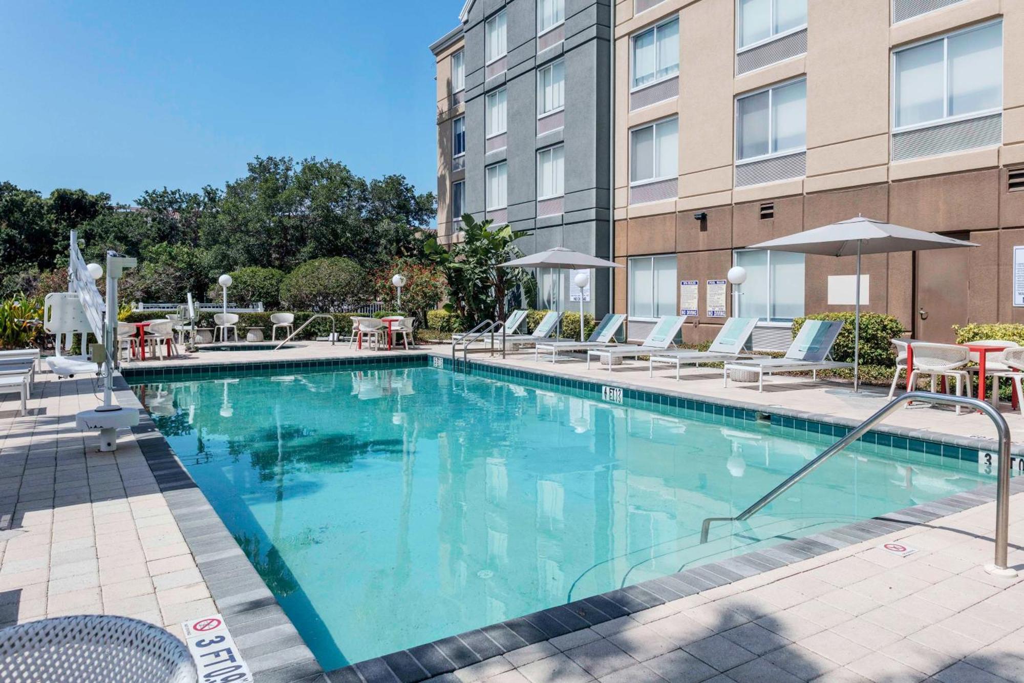 Hilton Garden Inn Sarasota-Bradenton Airport Ngoại thất bức ảnh